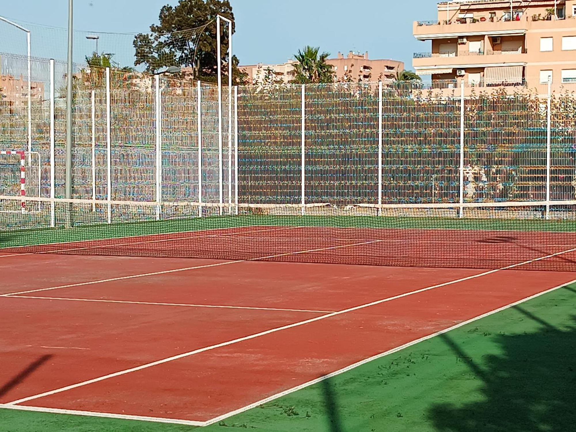 Playa Cannet 20 Km Valencia Piscina Tennis Canet d'En Berenguer Eksteriør billede